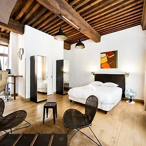 Apartment Authentique Au Coeur Du Vieux Ail, Lyon